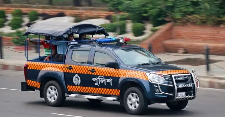 ১৮২ কোটি টাকায় পুলিশের জন্য কেনা হচ্ছে ২১২ ডাবল কেবিন পিকআপ