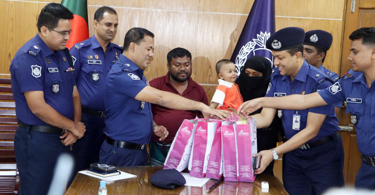 অন্যের সন্তান নিজের বলে পরিচয়, নানা নাটকীয়তায় আসল মা-বাবার খোঁজ