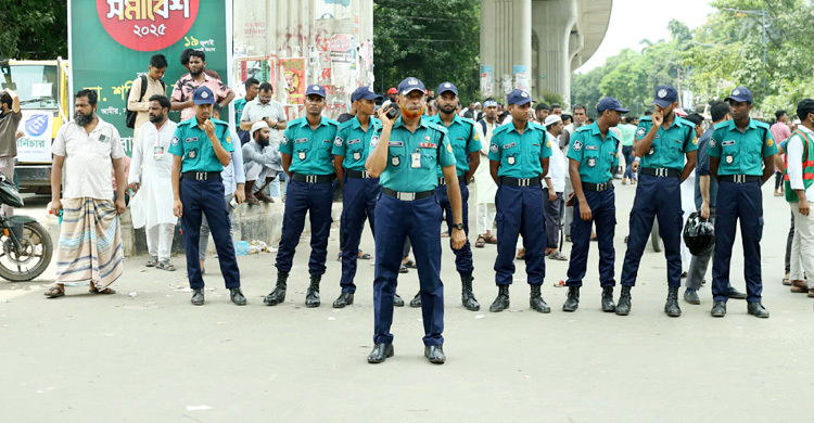 নিরাপত্তায় ১২ হাজার পুলিশ, রয়েছে র‍্যাব-ডিবিও