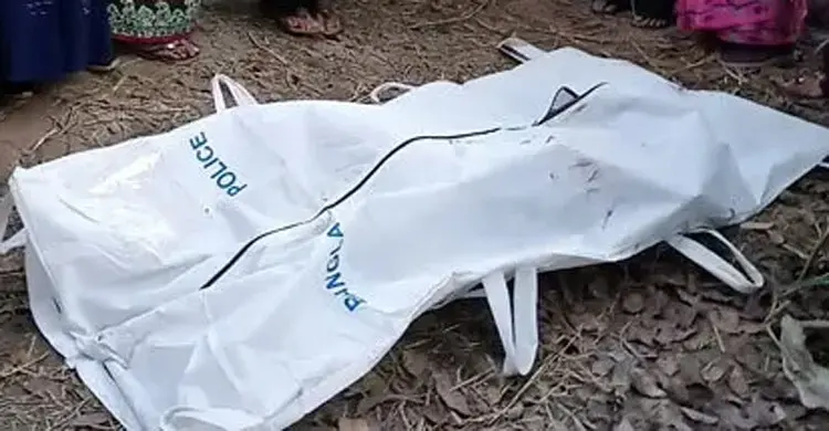 দুই স্ত্রীকে নিয়ে সংসার, ছোটজনের ঘরে মিললো ঝুলন্ত মরদেহ