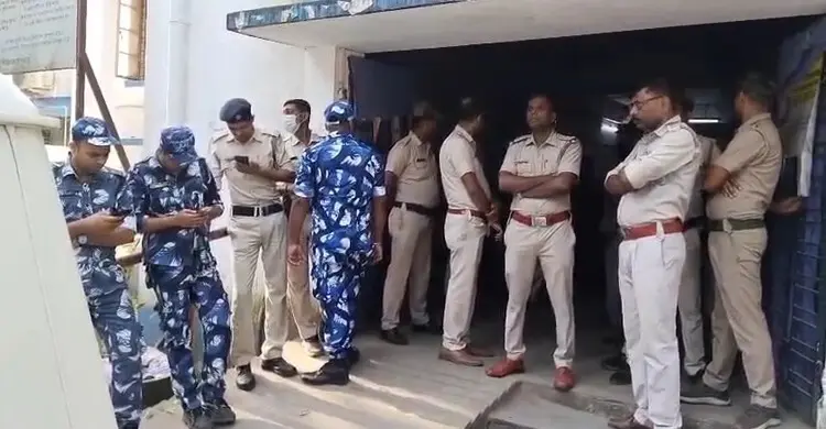 পশ্চিমবঙ্গে ধর্ষণ-খুনের মামলার আসামি পুলিশের গুলিতে নিহত