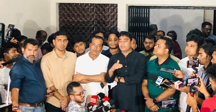 ছাত্রলীগের মতো শিবিরও গুপ্ত রাজনীতির মাধ্যমে হল দখল করছে