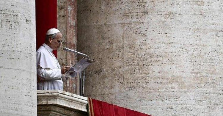 Pope Leo pleads ‘never again war!’