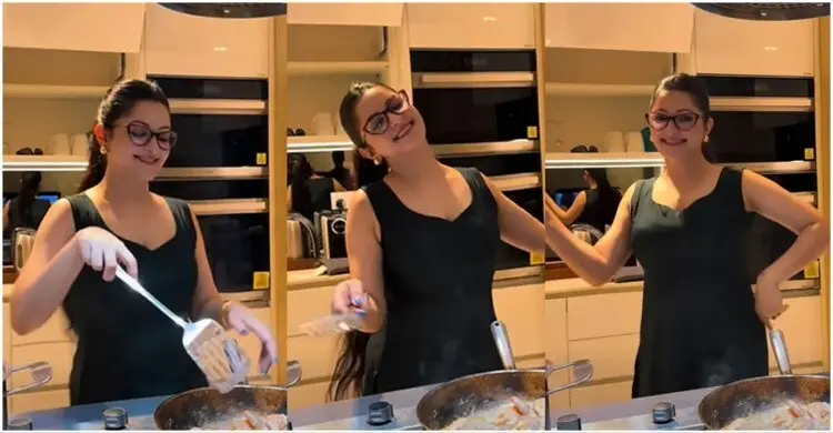 নাচতে নাচতে চিংড়ি রান্না, ভাইরাল পরীমনির ভিডিও