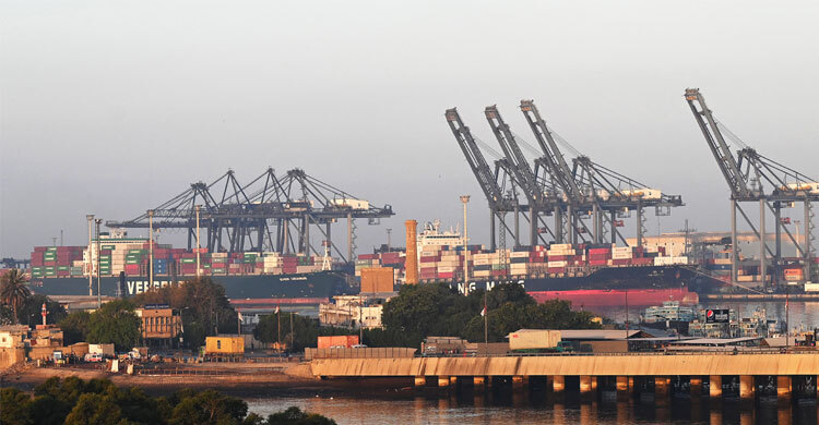 এক মাসে পাকিস্তানের বাণিজ্য ঘাটতি ৩৩৪ কোটি ডলার