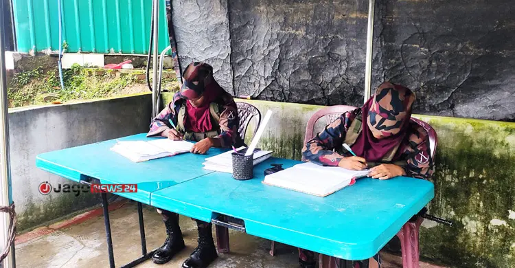 ঢিমেতালে চলছে বিবিরবাজার স্থলবন্দর