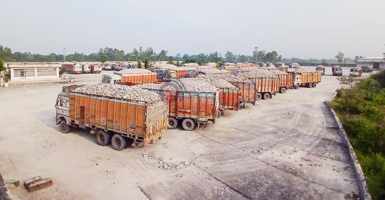 সেতু-ইমিগ্রেশনে আটকা সোনাহাট স্থলবন্দরের অগ্রযাত্রা