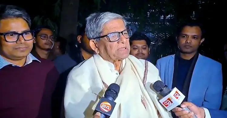 ৩০ কেন্দ্রের ফলাফলে বড় ব্যবধানে এগিয়ে মির্জা ফখরুল