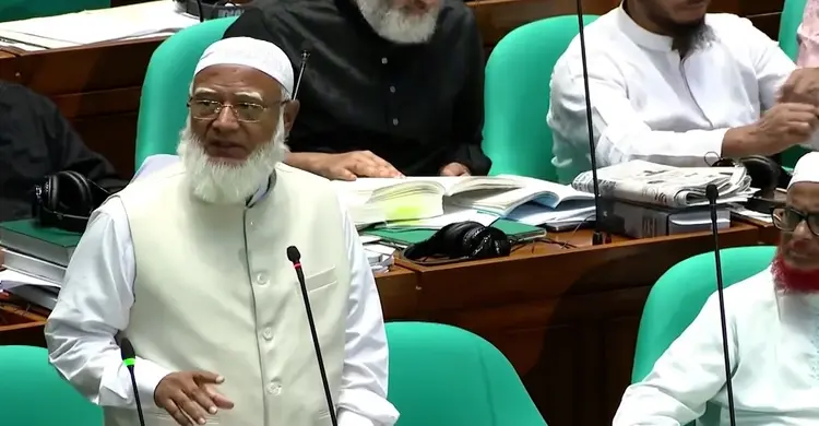 ‘কনফিউশনে পড়ে গেছি’ ব্যাংক রেজুলেশন অধ্যাদেশ নিয়ে জামায়াতে আমির