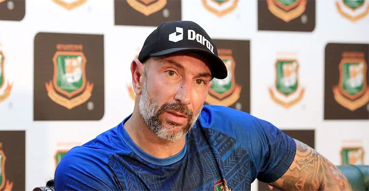 নিউজিল্যান্ড সিরিজে বাংলাদেশের কোচ নিক পোথাস