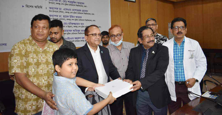 শ্রবণপ্রতিবন্ধী আরও ২১ শিশু পেল কক্লিয়ার ইমপ্ল্যান্ট