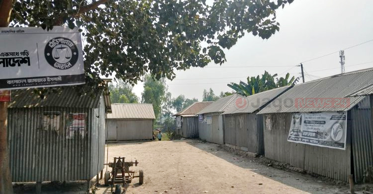 সরকার বদলায়, ভোট আসে&mdash;যমুনার চরের জীবনযুদ্ধ শেষ হয় না