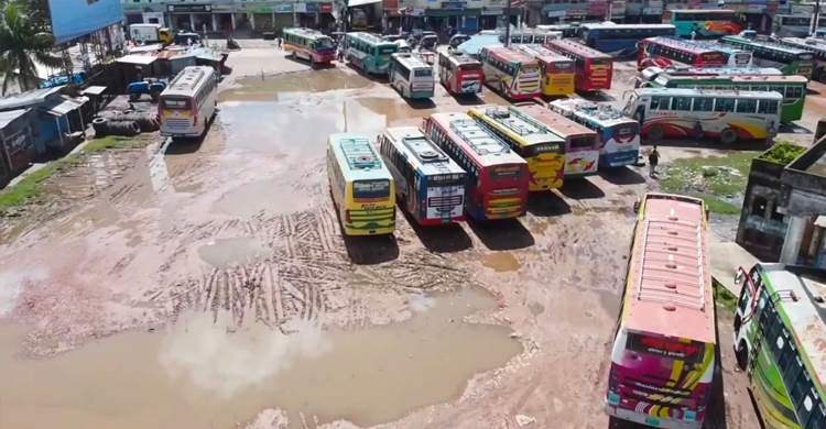 ব্যবহারের অনুপযোগী পটুয়াখালী বাস টার্মিনাল