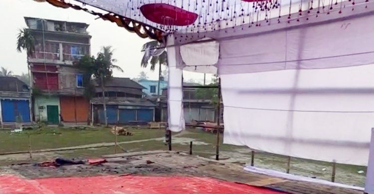 খালেদা জিয়ার দোয়া অনুষ্ঠানের মঞ্চে দুর্বৃত্তের আগুন