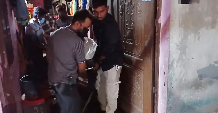 যৌনকর্মীর ঘর থেকে ব্যবসায়ীর মরদেহ উদ্ধার