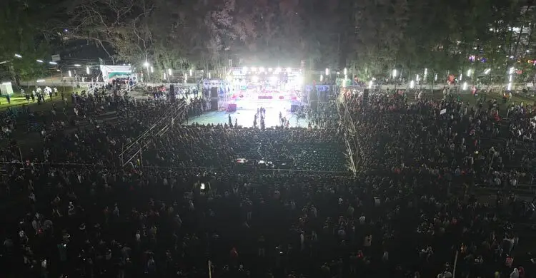 পটুয়াখালীতে গণভোটের প্রচারণার কনসার্টে জনতার ঢল