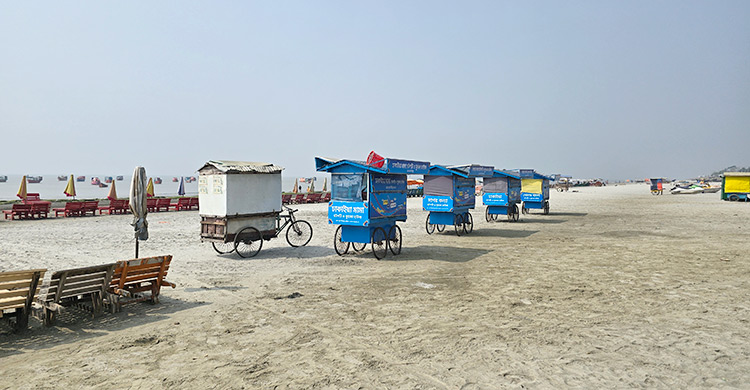 ৮২ ঘণ্টার নিষেধাজ্ঞায় পর্যটকশূন্য কুয়াকাটা