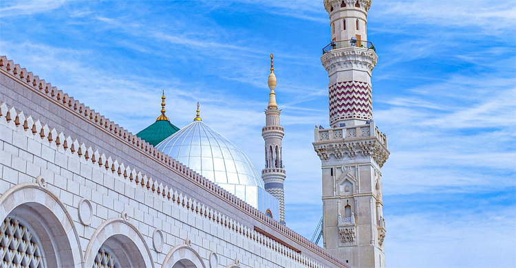 নবিজির (সা.) যে খুতবা শুনে কেঁদেছিলেন আবু বকর (রা.)