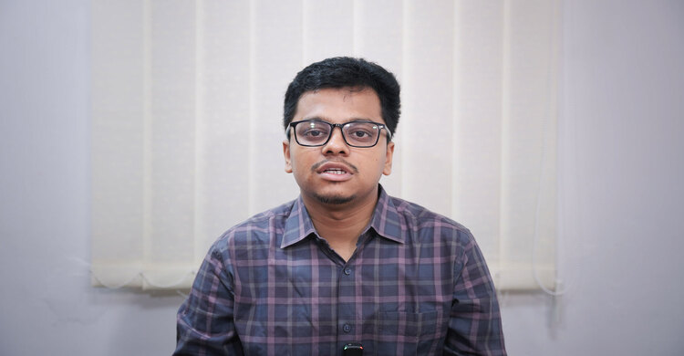 ডাকসু নির্বাচন ঘিরে সাইবার হামলা এড়াতে আইডি ডিএক্টিভ করলেন এস এম ফরহাদ