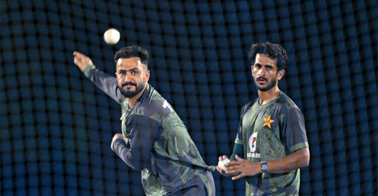 অবশেষে হোটেল ছেড়েছে পাকিস্তান, এক ঘণ্টা দেরিতে শুরু হবে ম্যাচ