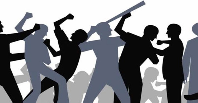 মনপুরায় দু’গ্রুপের সংঘর্ষে পুলিশসহ আহত ২০