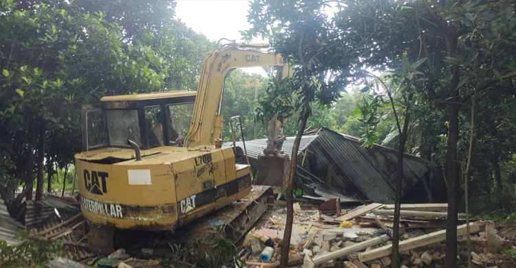 দখলমুক্ত হলো পূর্বাচলের ১৪৪ একর বনভূমি