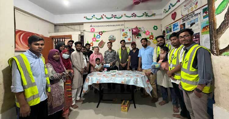 বন্ধন লায়ন্স ক্লাবের উদ্যোগে ইফতার ও সেহরি সামগ্রী বিতরণ