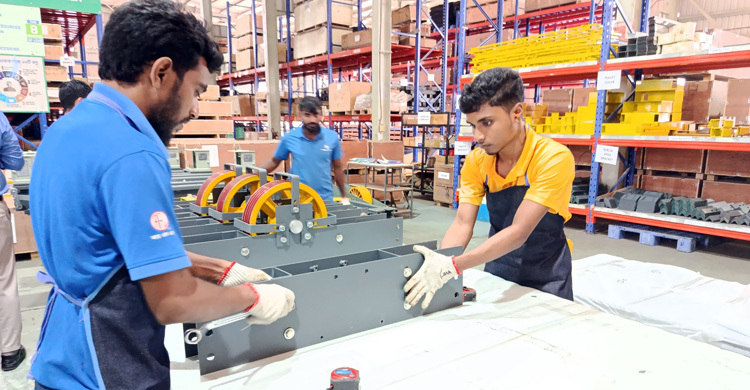 আমদানিনির্ভরতা কমিয়ে দেশে বিশ্বমানের লিফট তৈরি করছে প্রাণ-আরএফএল