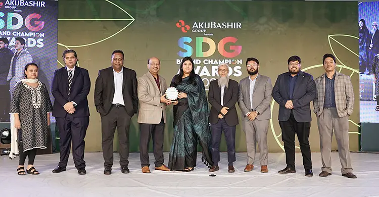 মোস্ট সাসটেইনেবল এফএমসিজিসহ ১১ পুরস্কার জিতেছে প্রাণ-আরএফএল গ্রুপ