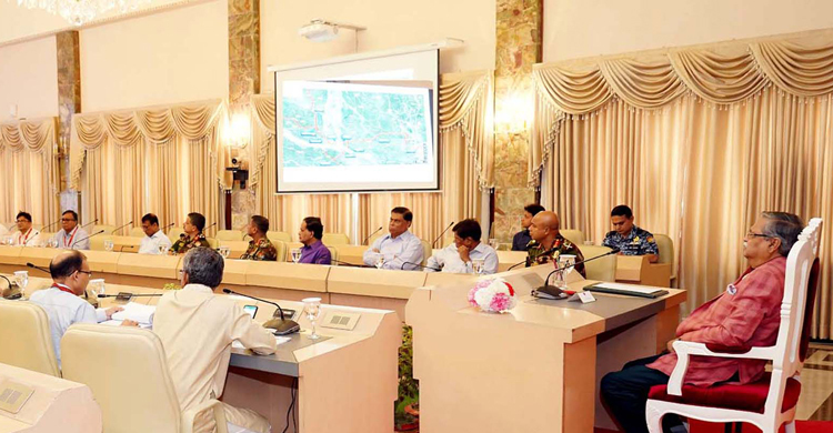 উন্নয়ন প্রকল্প নির্ধারণে জনস্বার্থকে অগ্রাধিকার দিতে হবে