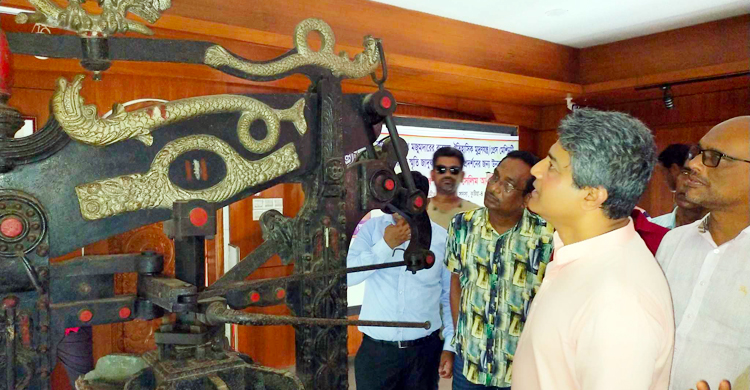 দর্শনার্থীদের জন্য উন্মুক্ত কাঙ্গাল হরিনাথের ছাপাখানা