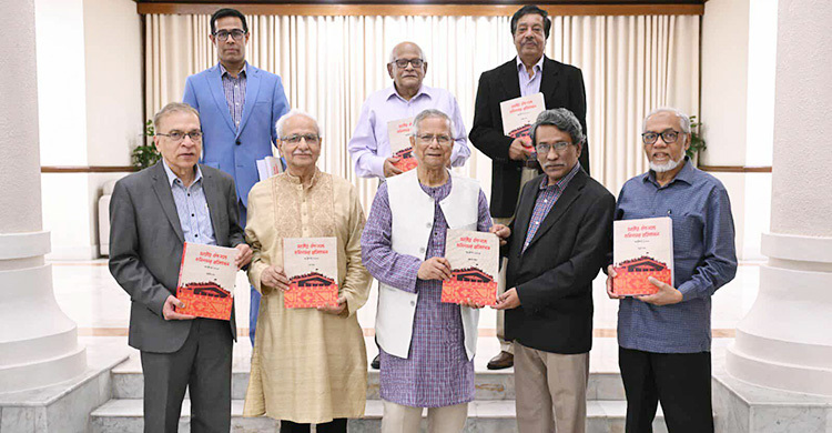 সংস্কার প্রতিবেদন সহজভাবে প্রকাশের আহ্বান প্রধান উপদেষ্টার