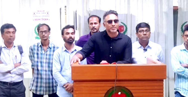 এনসিপিকে অগ্রাধিকার দিতে গিয়ে অন্যদের নিবন্ধন আটকে রেখেছে ইসি