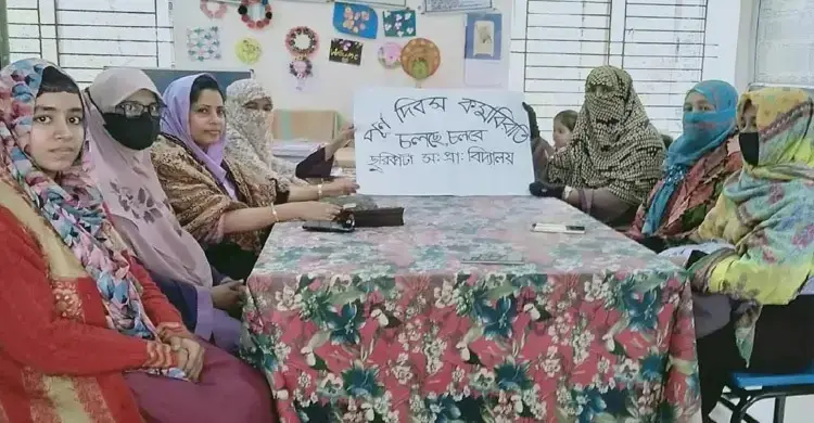 আন্দোলন করা অসংখ্য প্রাথমিক শিক্ষককে ভিন্ন জেলায় বদলি