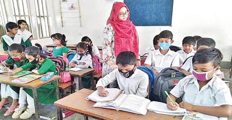 প্রাথমিকে সাড়ে ১৩ হাজার শিক্ষক নিয়োগের বিজ্ঞপ্তি নভেম্বরে