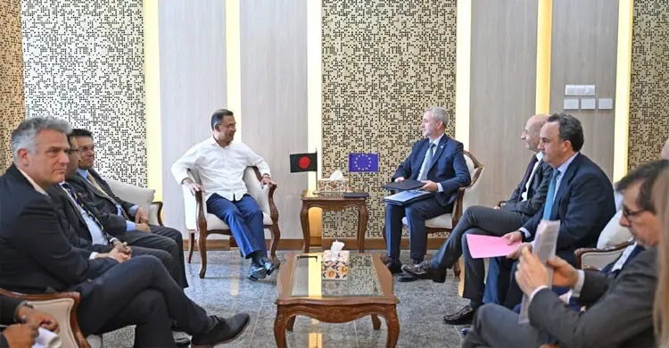 প্রধানমন্ত্রীর সঙ্গে ইইউ রাষ্ট্রদূতদের সাক্ষাৎ