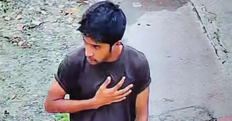 খুলনায় কারাগারের দেয়াল টপকিয়ে পালালো কয়েদি