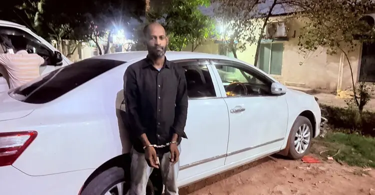 চট্টগ্রামে চুরির ১২ ঘণ্টার মধ্যে প্রাইভেটকার উদ্ধার