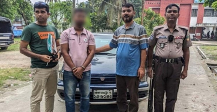 শাহআলী থেকে চুরি হওয়া প্রাইভেটকার উদ্ধার, যুবক গ্রেফতার