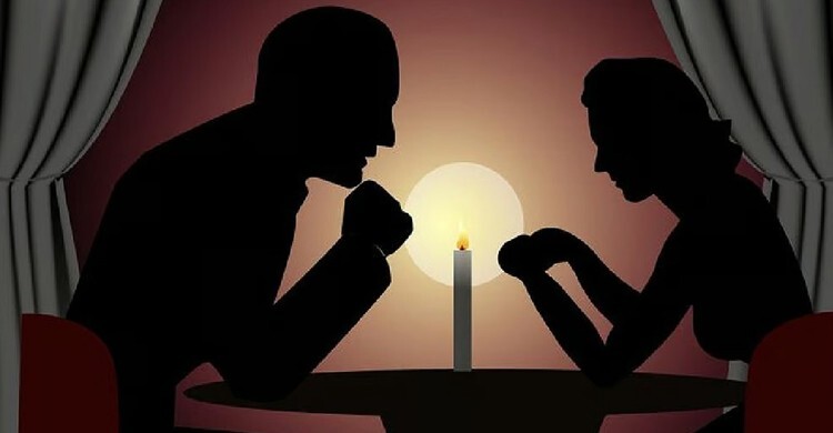 ‘হাতখরচের’ প্রলোভনে অভিনেত্রীকে কাছে পেতে চেয়েছিলেন প্রযোজক