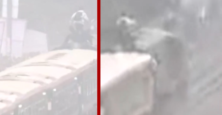 হঠাৎ চলে আসলো ট্রেন, অল্পের জন্য বাঁচলেন বিএনপিকর্মীরা