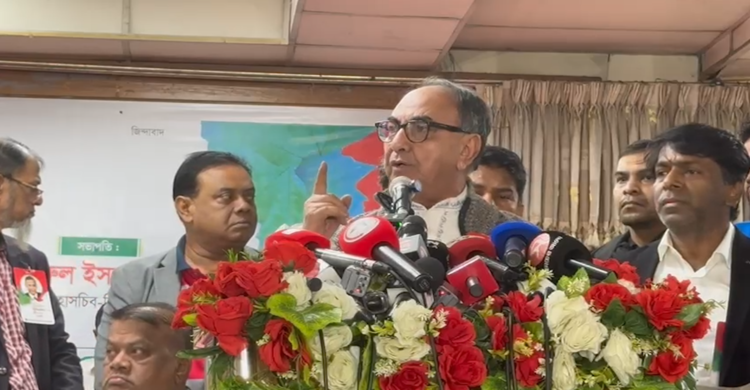 কেউ কোনোরকম ইঞ্জিনিয়ারিং যেন করতে না পারে: মির্জা আব্বাস