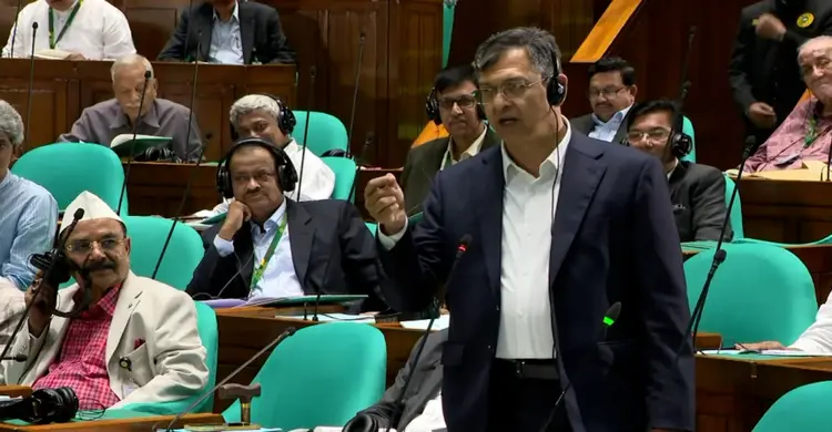 সংসদে দুটি অসংসদীয় শব্দ ব্যবহার করেছেন জামায়াত আমির: স্বরাষ্ট্রমন্ত্রী