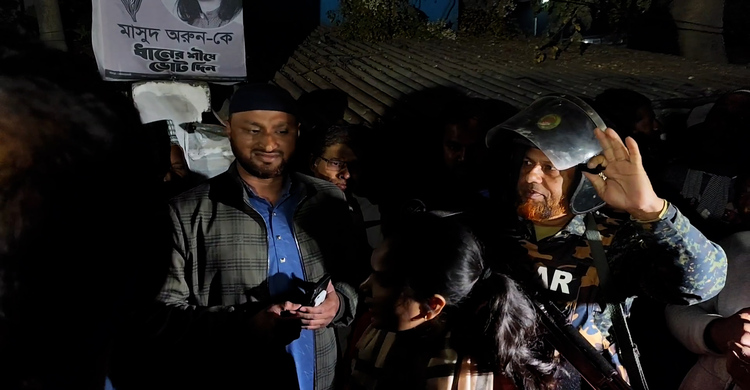 মেহেরপুরে জামায়াতের ৩ নেতা অবরুদ্ধ