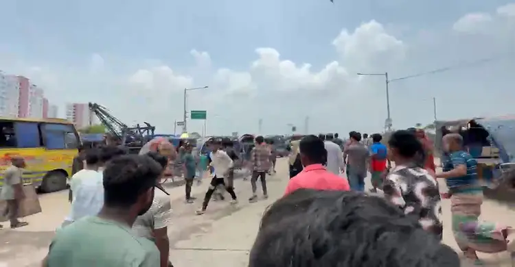 মালিক সমিতির নামে চাঁদাবাজির অভিযোগ অটোরিকশা চালকদের