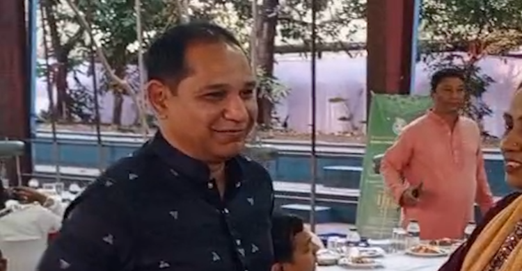 বিএসজেএর ইফতার মাহফিলে সাবেক ক্রিকেটার হাবিবুল বাশার