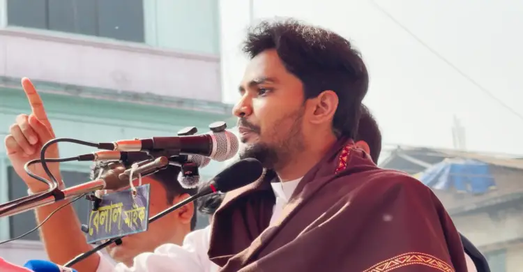 নির্বাচনে ঋণখেলাপি ও দ্বৈত নাগরিকদের লাল কার্ড দেখানো হবে