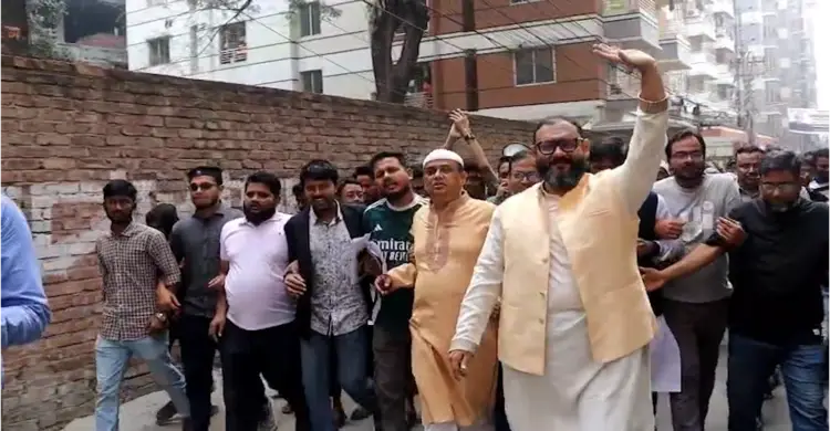 ঢাকা ১৪ আসনের জামায়াত প্রার্থী ব্যারিস্টার আরমানের এর প্রচারণা