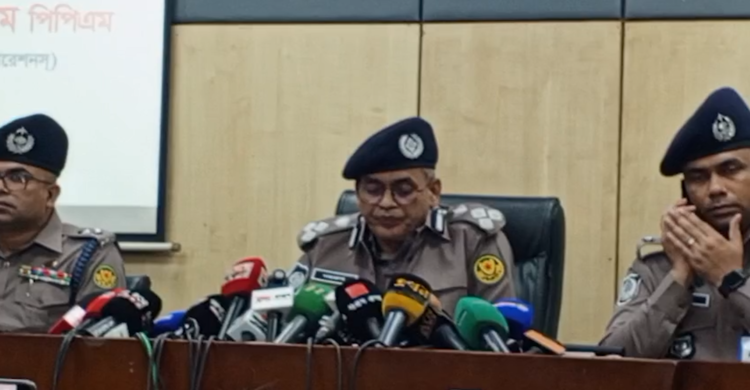 মোহাম্মদপুরে চাঞ্চল্যকর জোড়া খুনের ঘটনায় গৃহকর্মী গ্রেফতার নিয়ে যা বললো ডিএমপি