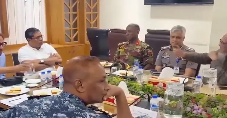 সিডিএর চেয়ারম্যানকে শাসালেন প্রতিমন্ত্রী মীর শাহে আলম